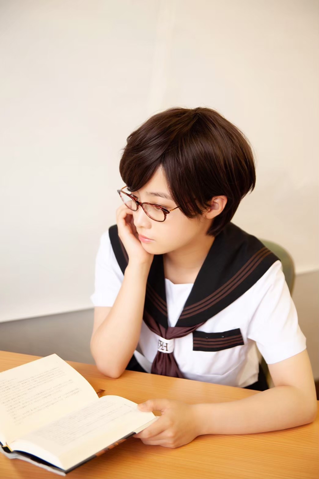 アイコラ　橋本環奈 