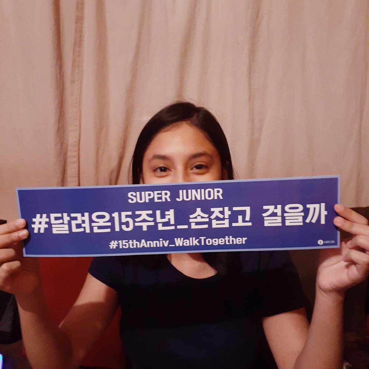 elf_2204's tweet photo. No son las mejores fotos pero la intención es la que cuenta 😔✌💙🇲🇽
#15thAnniv_WalkTogether 
#달려온15주년_손잡고걸을까 
#슈퍼주니��� #SUPERJUNIOR
@SJofficial https://t.co/heMBpAAFZm