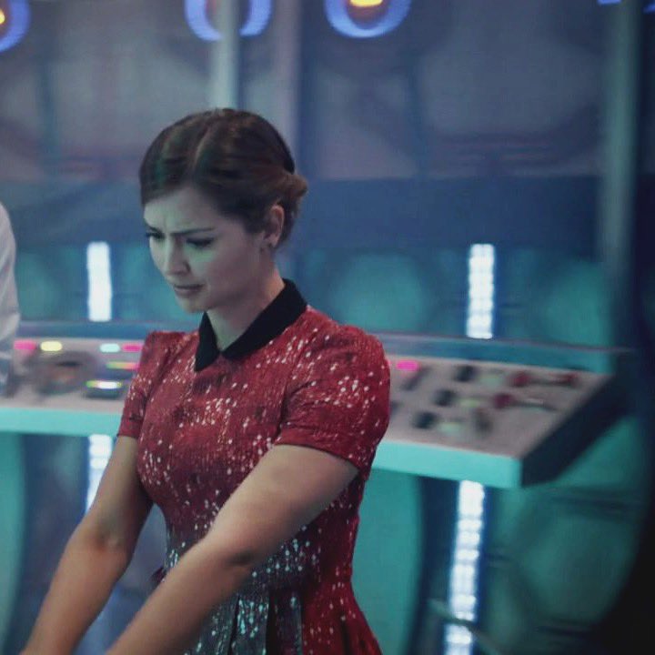 7x11 The Journey to the Centre of the TARDIS10/10THIS DRESS IS SO CUTE? Her hair looks really nice too this is one of my absolute favorites