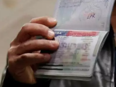 JTPAgency's tweet photo. The Donald Trump administration moved on Tuesday to cut back H-1B visas for foreign skilled workers. https://t.co/XLQ9DWdAvo