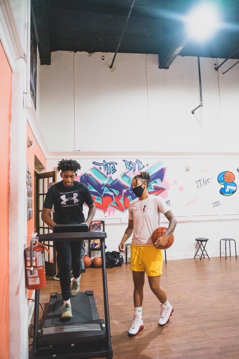 BYBasketballInc's tweet photo. https://t.co/gL7HLLXhEL