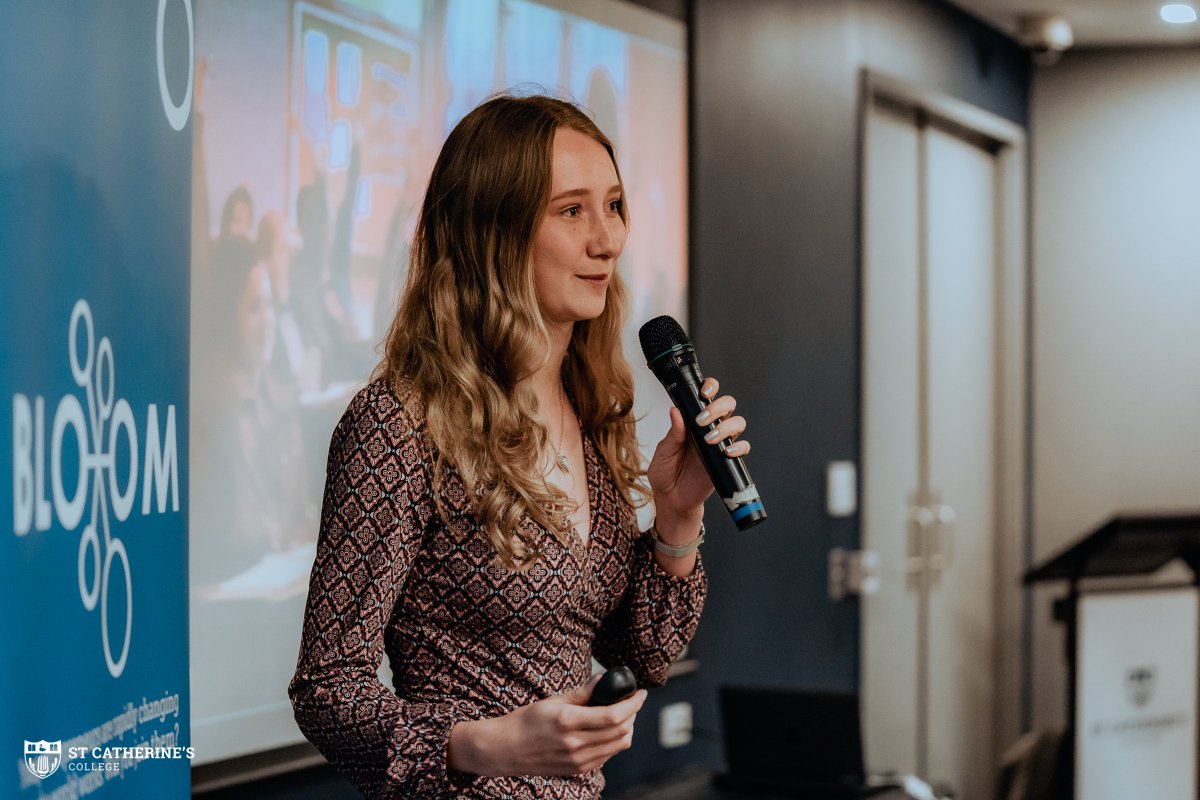 StCatherinesUWA's tweet photo. Keen to start a business while still a student — with Bloom at St Cat's, you can✨

Last week, students from Bloom's LaunchPad Unit showcased their start-up projects which tackle real world problems.

Sign up for the 2021 LaunchPad Unit➡️https://t.co/lUT2mDqu2s https://t.co/QtA8rT9xZ9