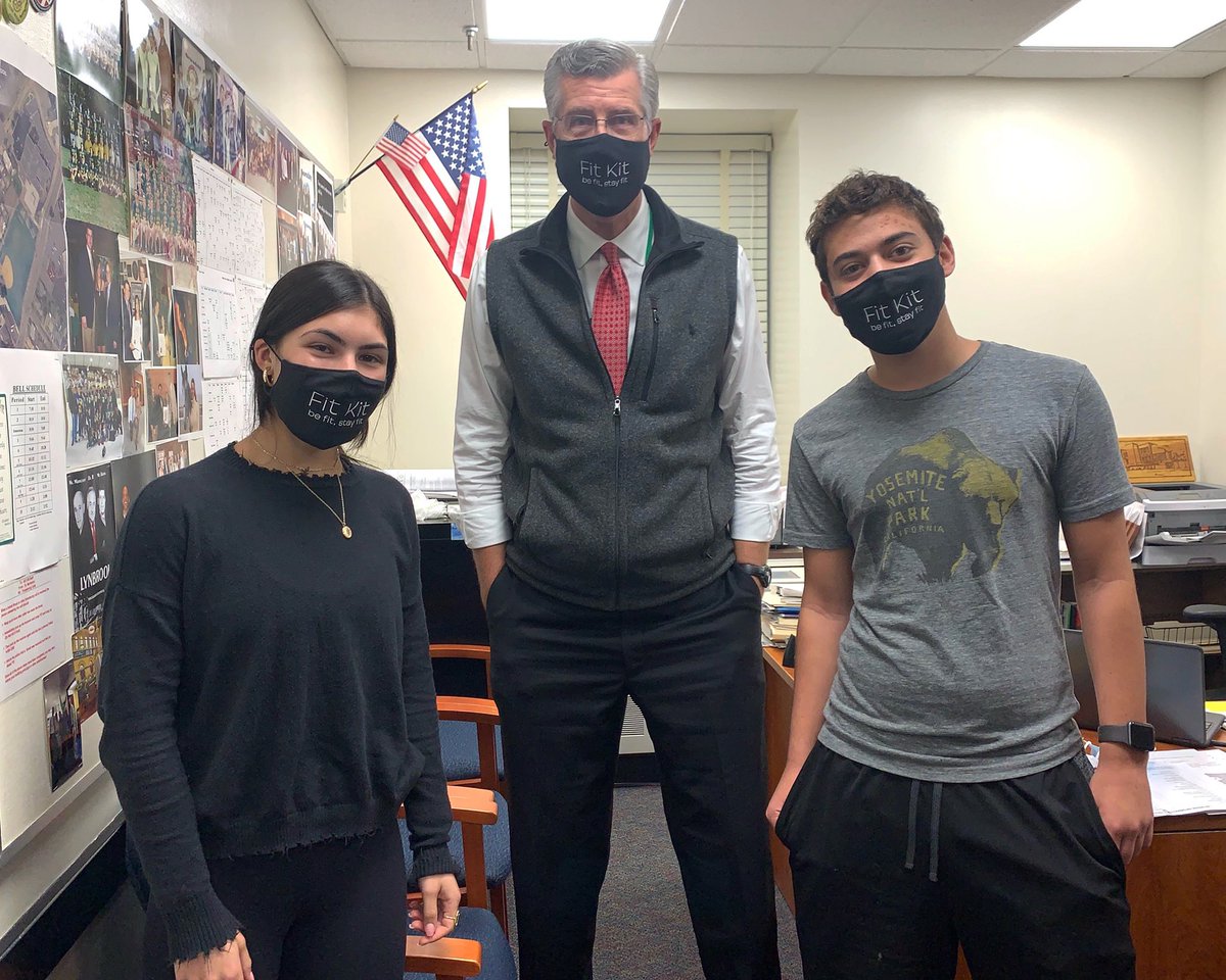 FitKit_VEI's tweet photo. CEO Natalia Leszczak, CCO Leo Finkelstein, and Principal Mr. Rainis repping Fit Kit with our new masks!😎
#veinternational #virtualenterprise #vedemoweek @JJrainis https://t.co/uyUAxmOz2y