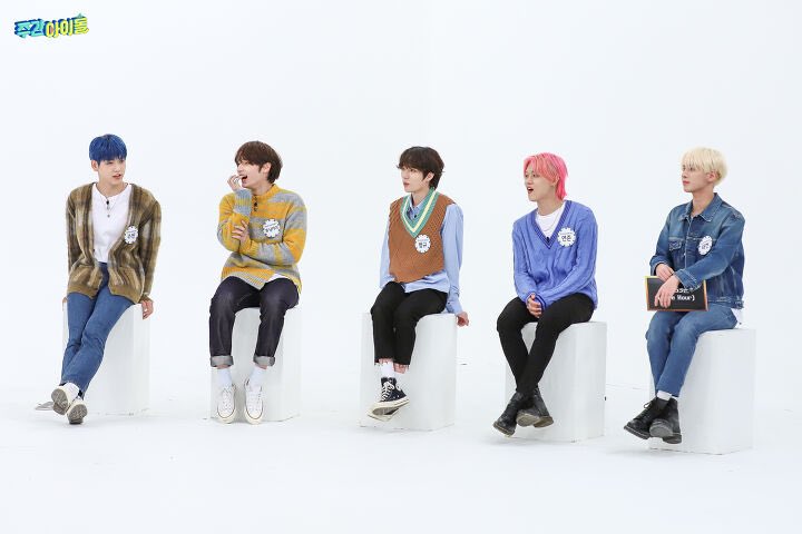 ‎오물조물 tweet media