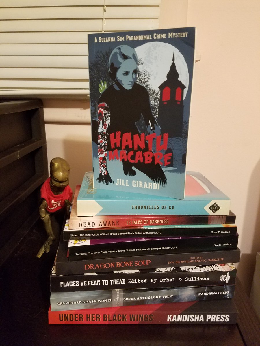 jill_girardi's tweet photo. The me collection 😁

All the books I've written or been in since 2016. 

#therexreads https://t.co/2gAPLJTuzo