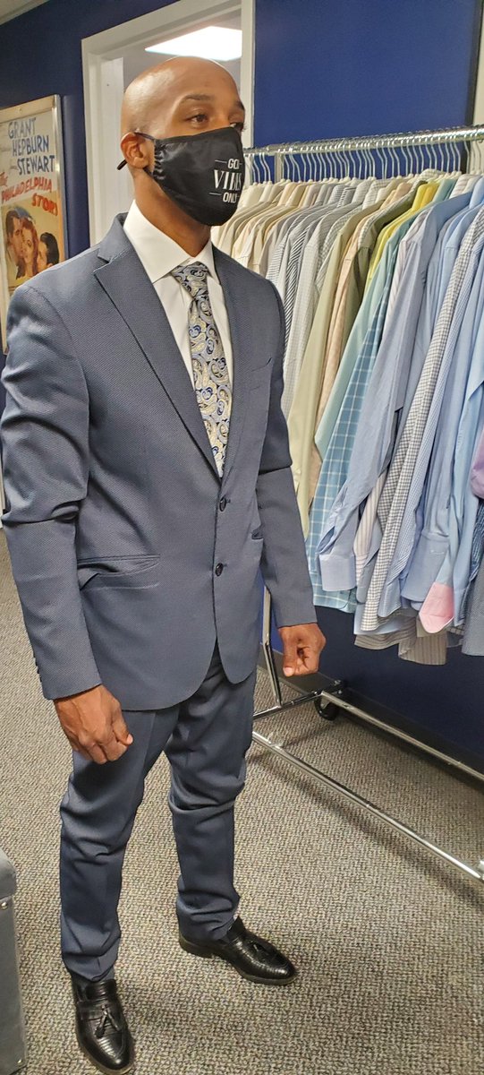 MenzFit's tweet photo. Partnering with the @ULPhilly Rahmel is ready for work! #ahumanbeing #onemanatatime https://t.co/3IbQzY1l0G