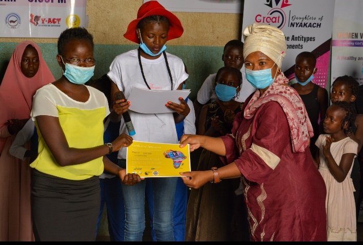 WOVOP_org's tweet photo. Award of ART4PEACE certificate of participation to all the 15 art competition participants during the International day of the girl celebrations on 17th October.
#braceproject
#girlsincreativespaces https://t.co/6XUPY1PA9p
