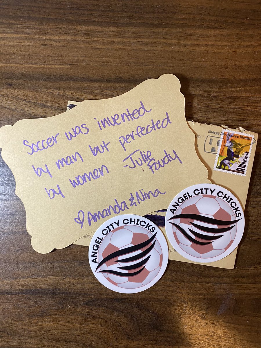 Las_Amazonias's tweet photo. Thank you @angelcitychicks for the awesome mail!! ❤️ #LasAmazonias #WeAreAngelCity #angelcityfc #angelcitychicks https://t.co/OAZkwr3I1L