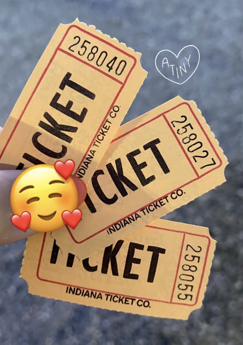 GeonbaeGBEvents's tweet photo. CONGRATS TO OUR 3 RAFFLE WINNERS:
1st - @milkteahui 
2nd - @jbangteez 
3rd - @thisisgiodude 

Please look out for a text message about receiving your prizes! 

Thanks again to everyone who entered our raffle and made it out to the event this weekend! 🖤🖤 https://t.co/FDh1EeWhPs