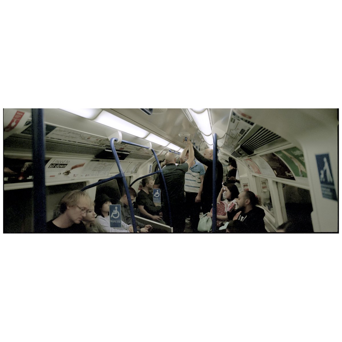 analogfilmphoto's tweet photo. London Underground, 2019
XPan / @lomography 800
#filmphotography #xpan #panorama #35mn https://t.co/COgnttwk34