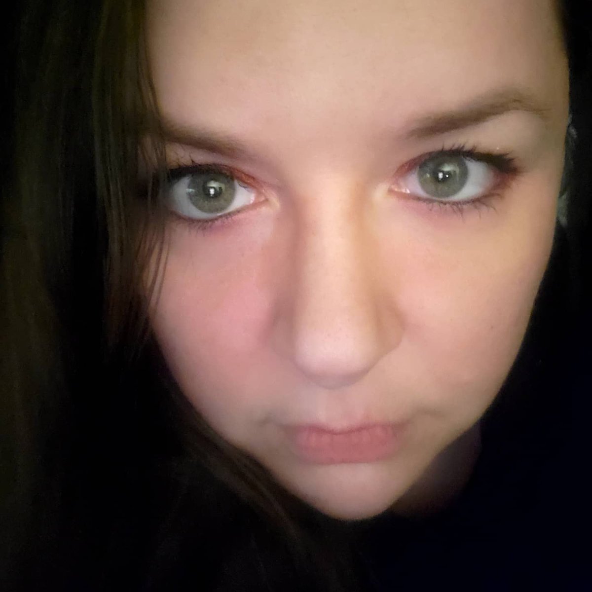 For everyone who needs to tell Monday to F*ck right off, Do it, lol!!! Thank you, next. 💚🎃👻🎃💚 Hope you all have a great evening 😘, AS MUCH LOVE as I can send!!!! 🥰🤗🥰 #fuckmondays #sendhugs #spreadlove #goofball #stormyhearts https://t.co/695sa42r9k