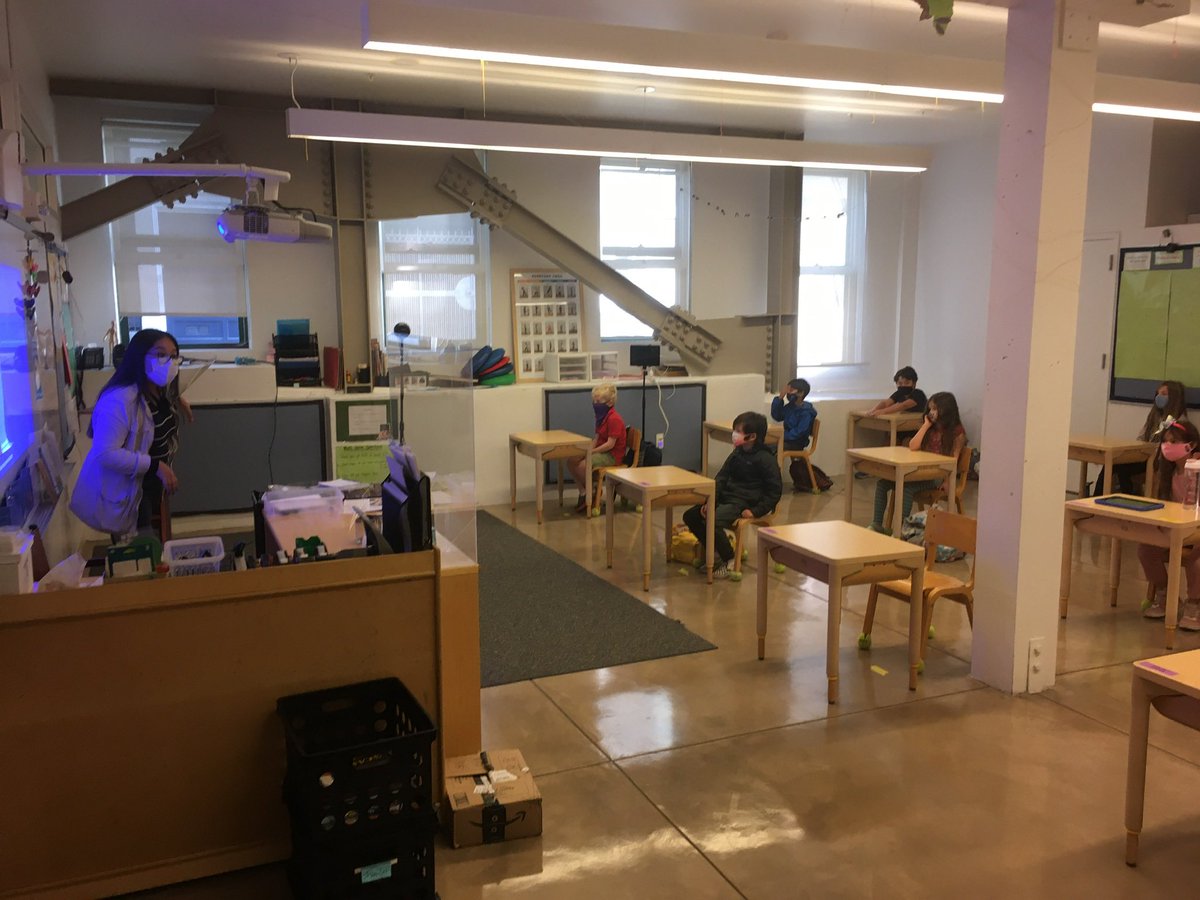 gbslangen's tweet photo. Return to campus Day 1! Welcomed back our amazing kindergartners and 1st graders. So wonderful to have kids back. Let’s do it again tomorrow! #welcomebackfriends #teachersrock #thisisquakered https://t.co/tojgUVeggb