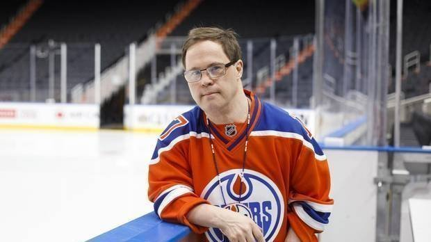 The news of Joey Moss's passing has hit me hard. My heart is broken for the Moss family, the entire Edmonton Oilers and Edmonton EE Football organizations, the players past and present that got to work with Joey, Joey's friends, and to the entire City of Edmonton. 1/5