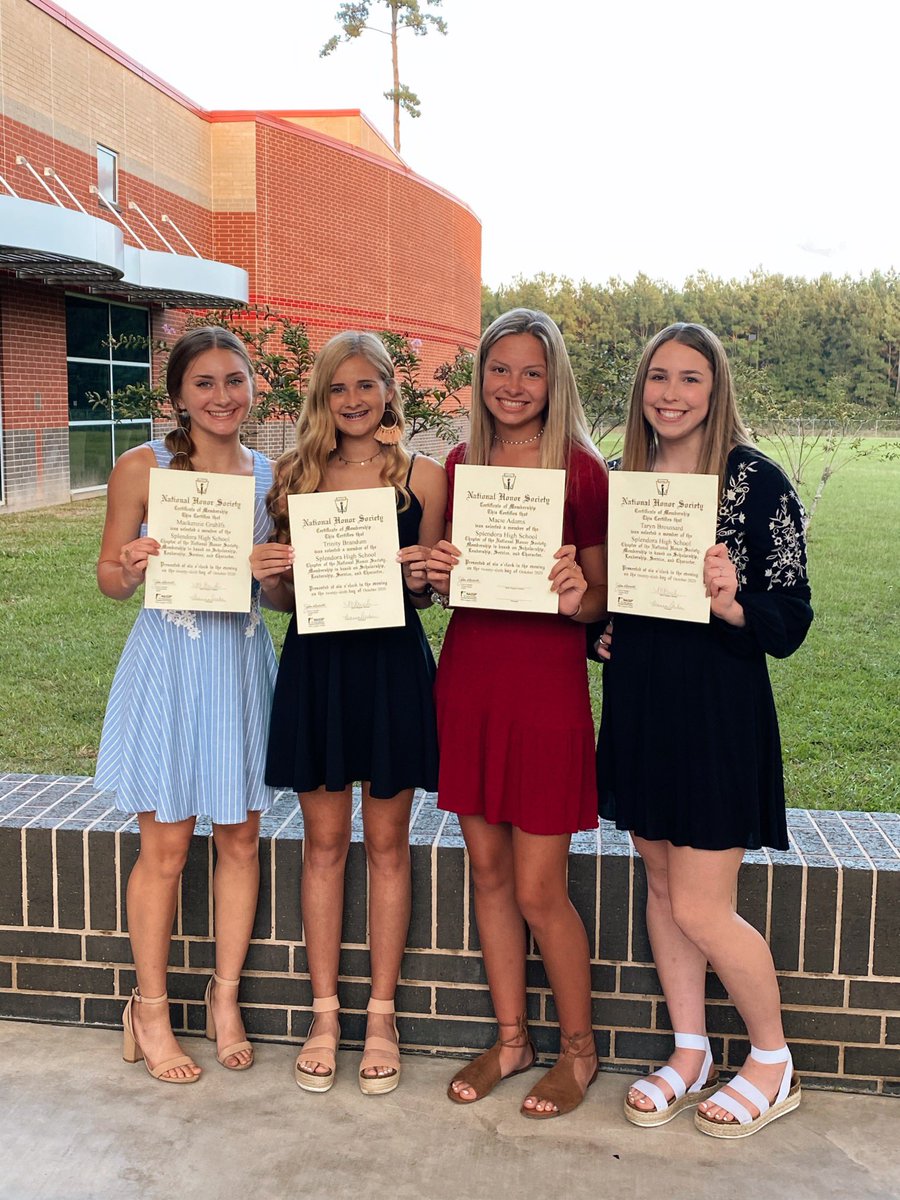 Congratulations for being inducted into NHS Taryn!!