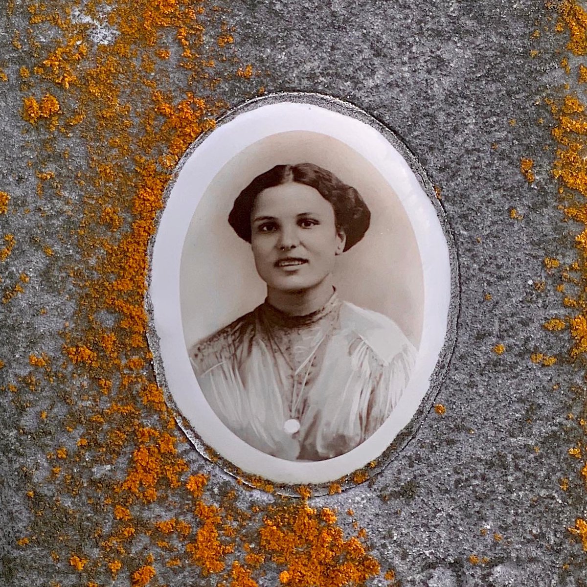 Nice to see some smiling portraits. I always wonder what their life was like and what happened to them. Pieces of history in our cemeteries. Anyway, might (or not) continue this thread tomorrow. 