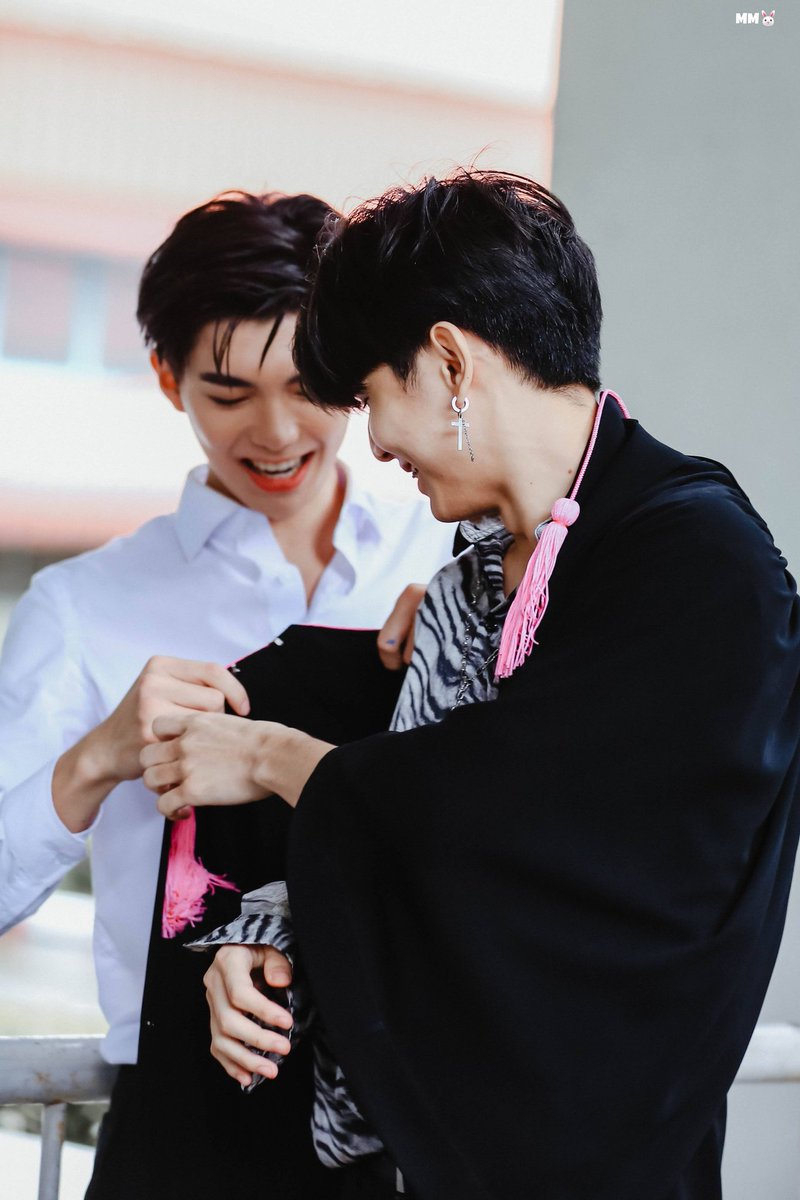 Ohxxxto's tweet photo. ลงก็ได้หมั่นไส้ #บินว่อนของบอนซ์วิน https://t.co/SKdKlwuZLG