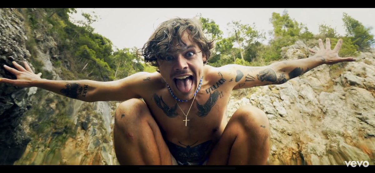 Christine Lay (@c_lay1214) on Twitter photo Anyone living for this image? Oh, just me? I’m ok with that. #harrystyles #harrystylegoldenmusicvideo #golden #goldenmusicvideo #heownsme <a href="/Harry_Styles/">Harry Styles.</a> Anyone living for this image? Oh, just me? I’m ok with that. #harrystyles #harrystylegoldenmusicvideo #golden #goldenmusicvideo #heownsme <a href="/Harry_Styles/">Harry Styles.</a>