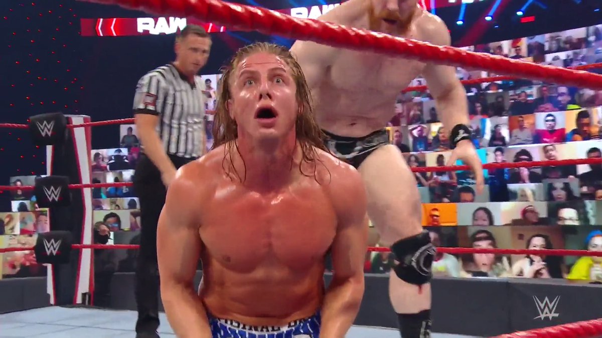 Being in the ring with @WWESheamus is not fun...
#WWERaw #SurvivorSeries @SuperKingOfBros https://t.co/O5E0xvlbfx