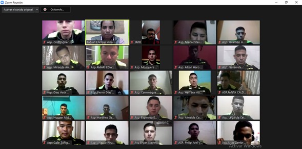 135 estudiantes de la carrera TS Seguridad Ciudadana y Orden Público (7ma cohorte) participan en la socialización de la unidad de integración curricular, conociendo las modalidades y procedimientos para la titulación.