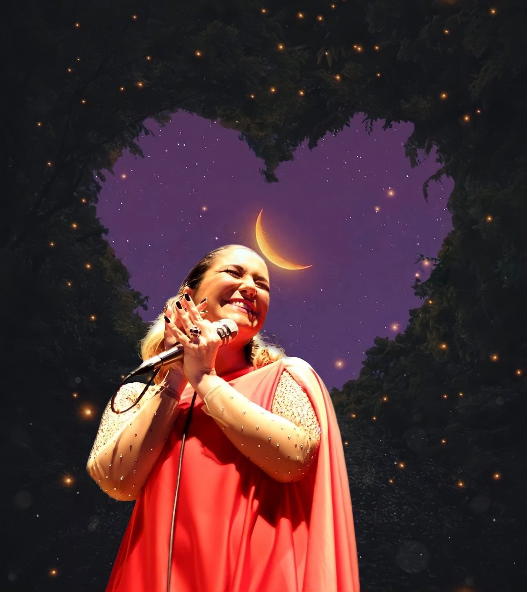 A senhora clareia meu mundo.
Ela veio em passos lentos e derrepente quando percebi já era tudo na minha vida!
@MariaRita 👑😍♥️🤟
#mariarita #mr https://t.co/uspiUBkIbj