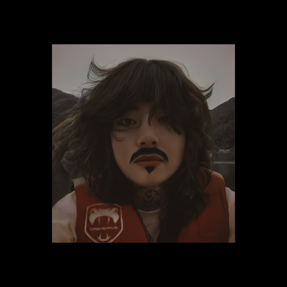 ᅟ
ᅟᅟᅟᅟᅟᅟ  ı'm α 𝐥ove poem.
ᅟᅟᅟᅟᅟᅟ𖥸 ────── · 
ᅟᅟᅟᅟᅟ