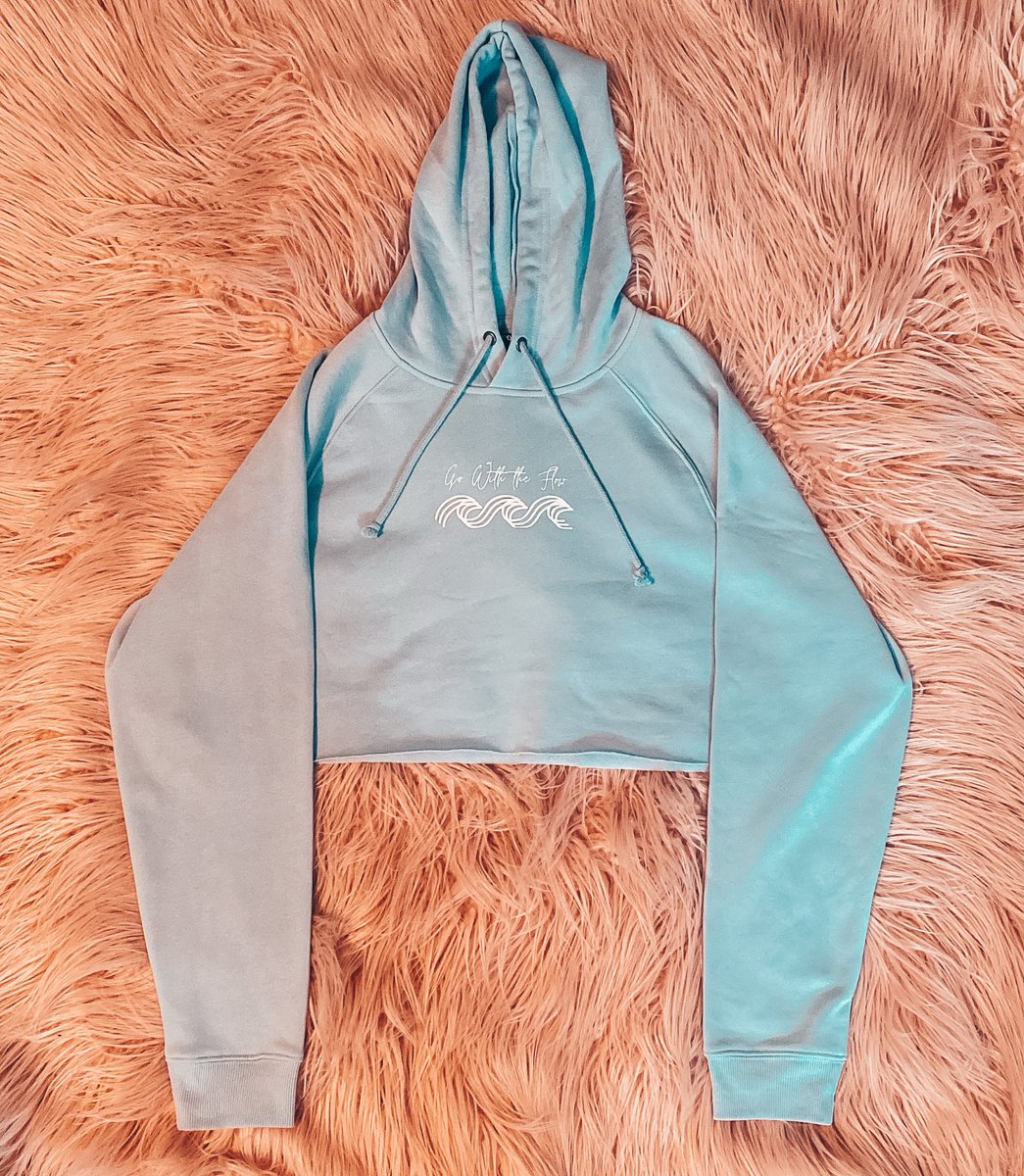 above_twenty's tweet photo. New clothing available today! Various styles, colours and sizes available. Check my Instagram @above_twenty for more ⭐️✨ #newclothing #clothinghaul #merchdesign #shoplocal https://t.co/P8dHoxhnN3