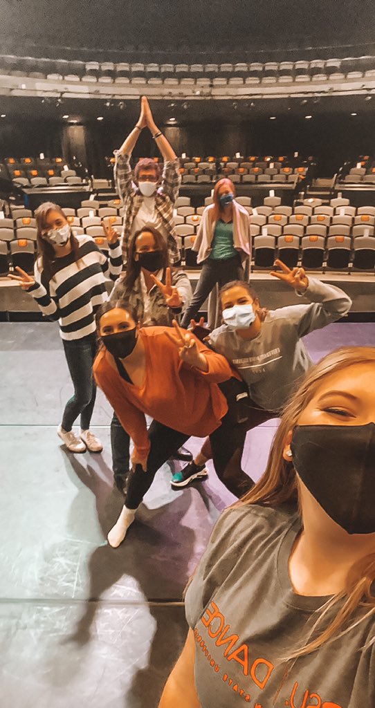 mlprach's tweet photo. Shout out to @DanceBGSU for yet another amazing show 🧡 I am so thankful for the opportunity to be able to participate and co-choreograph my first duet for this show! Life may be wild right now but I’m glad that we can dance our way through it together ✨ https://t.co/A0syh8PBpo