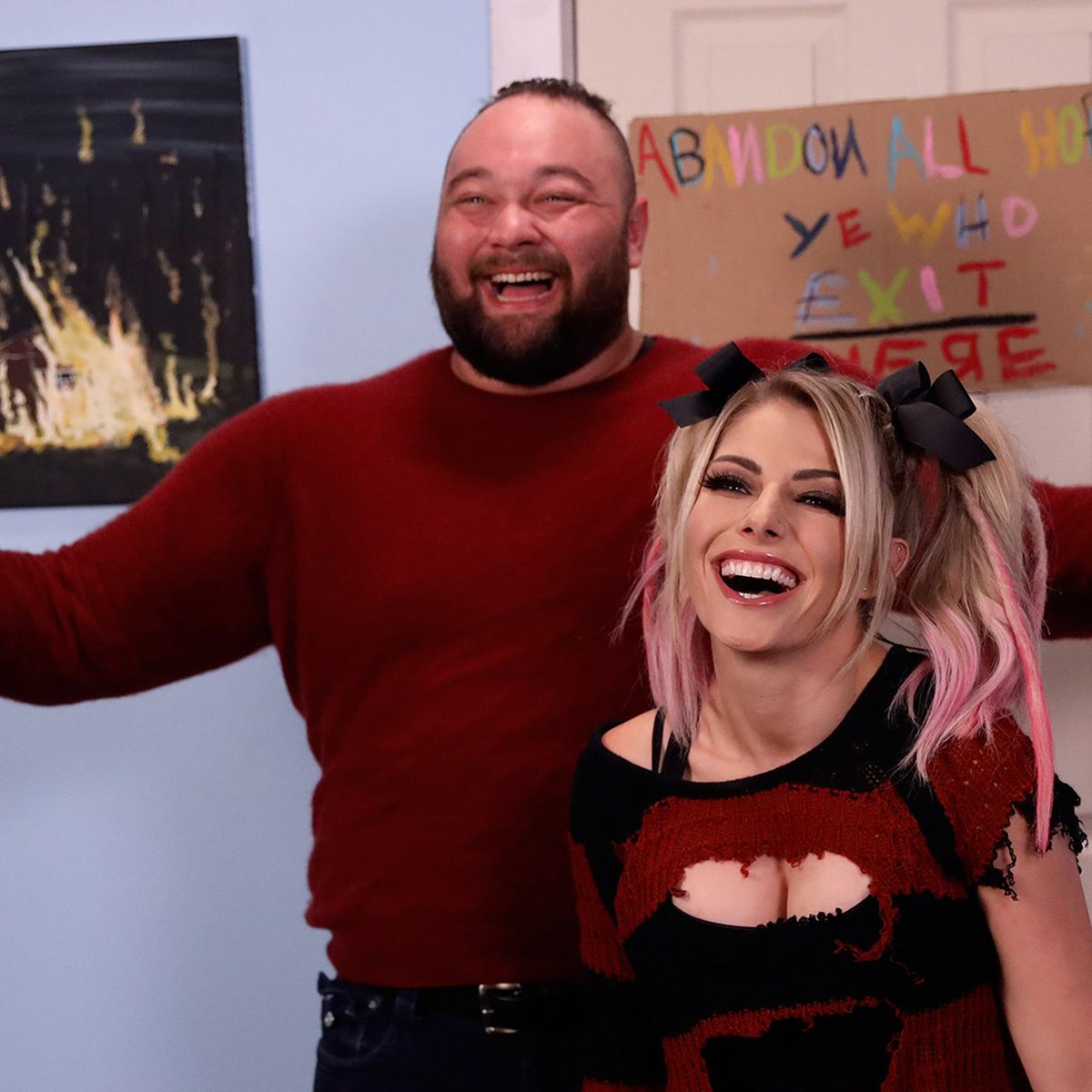 Squiggerzz's tweet photo. @WWEBrayWyatt Please keep up the fantastic work, I am loving your collaboration with @AlexaBliss_WWE #Genius #Spellbound #HarleyandJokeresque #KeepOnSlaying https://t.co/hzwJsCC6uW