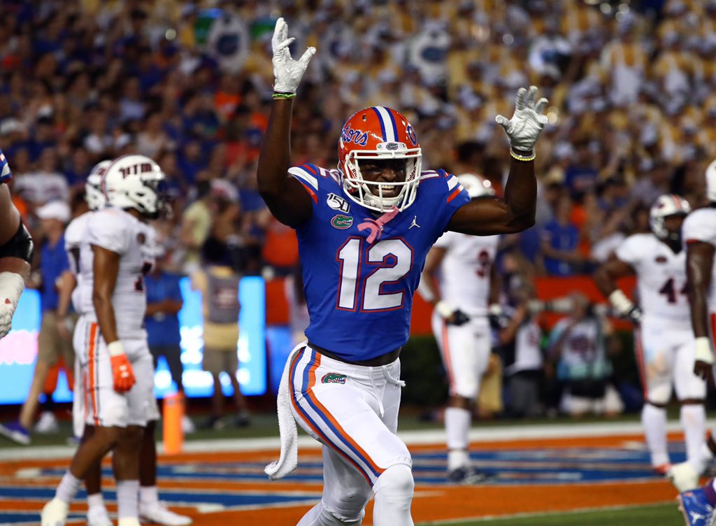 CJWilliams_03's tweet photo. After a great conversation with @CoachBillyG it is a blessing to be able to say I have received an offer from THE University of Florida! @MDFootball @chrisflores0321 @TheMatt_V @GregBiggins @BrandonHuffman @adamgorney @HamiltonESPN #GoGators 🐊 https://t.co/BN969jm4IC