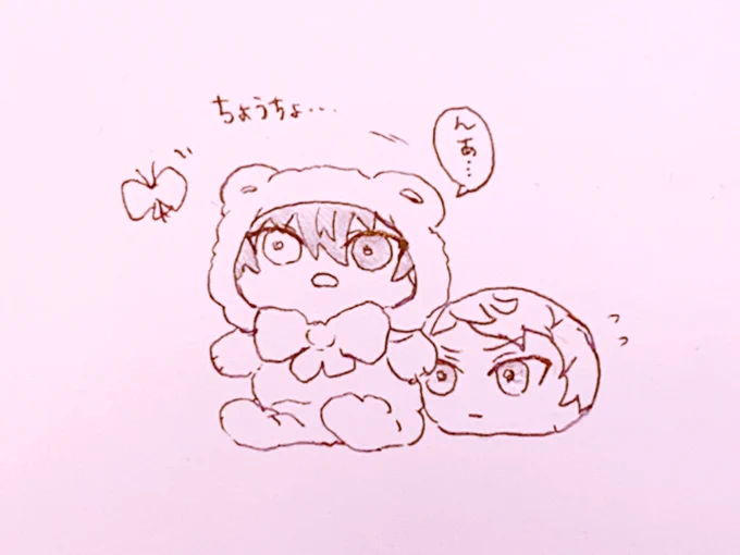 ちびまん、体を得て眉毛を失うと自我の発育が待たれる感じになるのわらう…feat壱田さん宅のぬいまんたち 根気よくおくちにゼリーをチョンチョンしましょう 