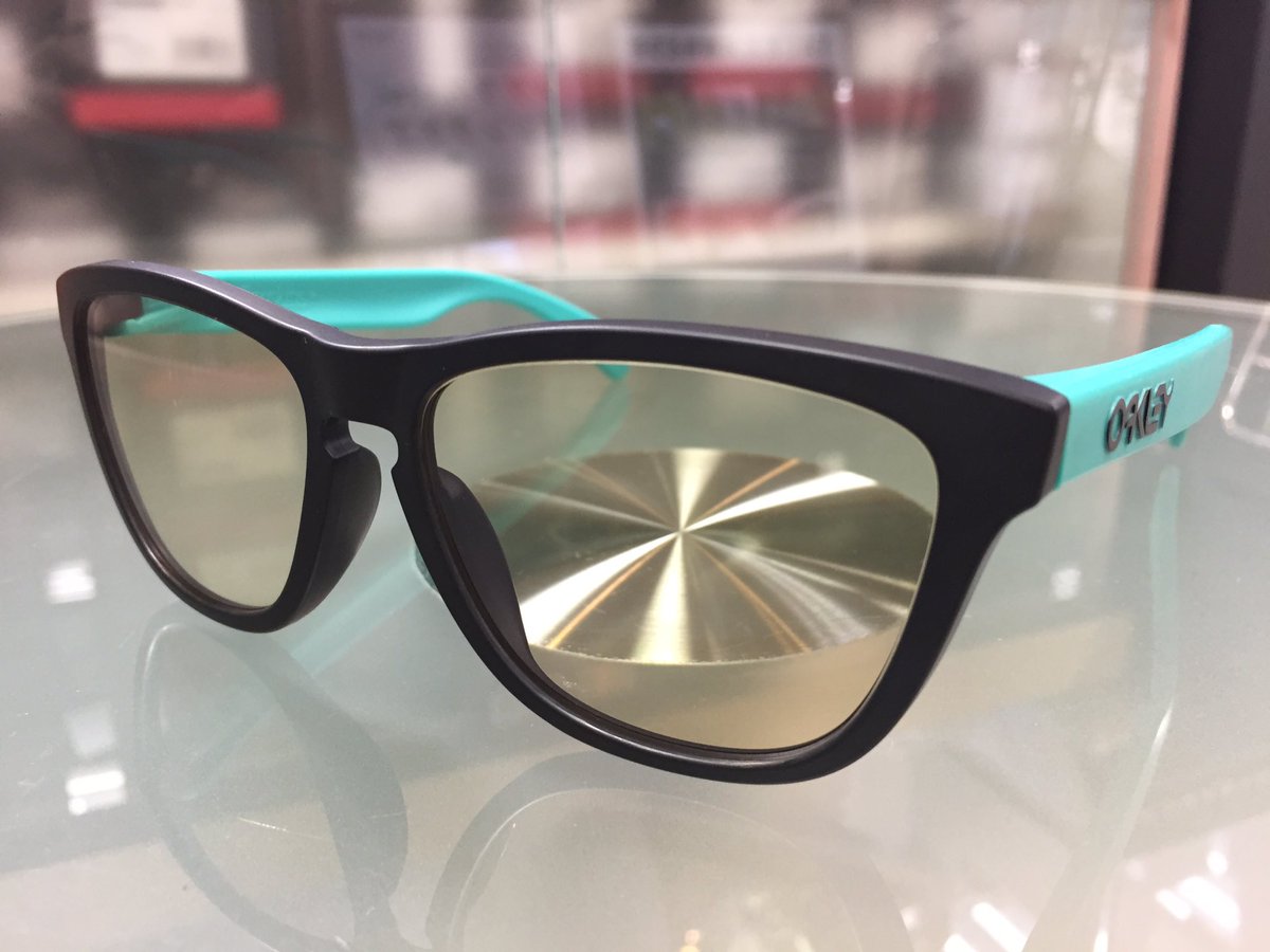 برچسب 夜間運転 در توییتر