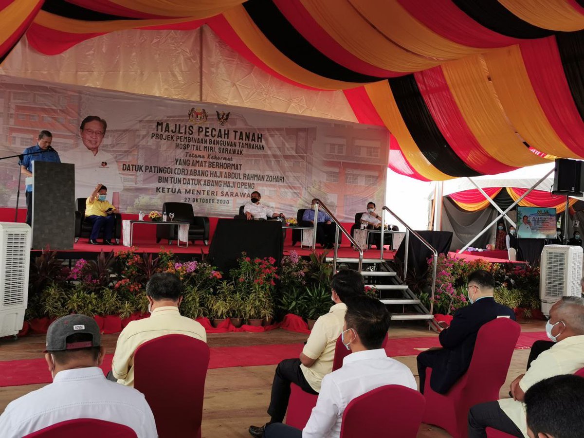 YAB Ketua Menteri Sarawak, Datuk Patinggi Abg Johari Tun Openg, Menteri Kanan @MOWorks <a href="/PetraJayaMP/">Fadillah Yusof 🇲🇾</a> &amp; Menteri Kesihatan <a href="/DrAdhamBaba/">Dr Adham Baba</a>  di Majlis Pecah Tanah Projek Pembinaan Bangunan Tambahan Hospital Miri pagi ini | 27 Okt 2020 <a href="/JKRMalaysia/">JKR Malaysia</a> <a href="/Rakan2KKR/">Rakan2KKR</a>