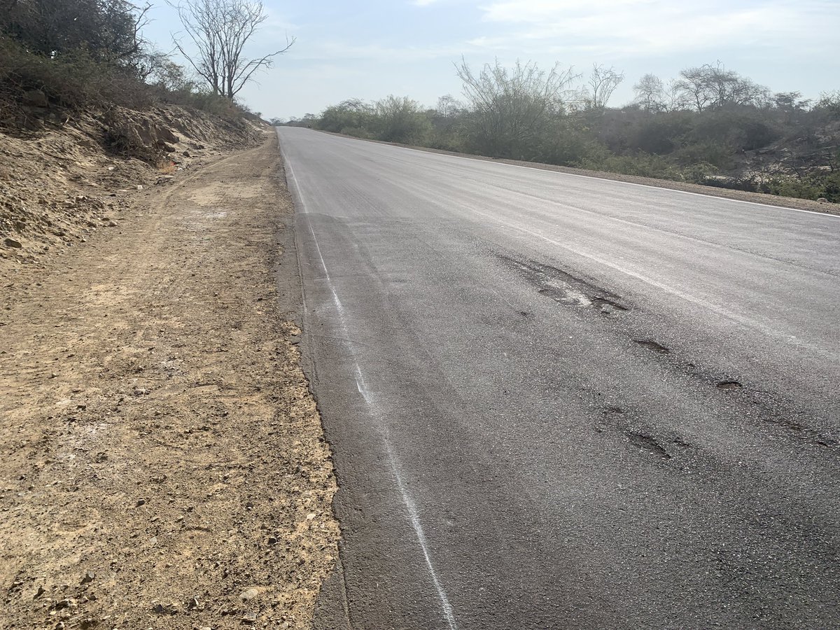 DelChiraNoticia's tweet photo. Estas son las obras de la @AutoridadRCC en #Sullana #Piura
Obra de S/ 12 millones presenta deficiencias antes de ser culminada.
@pcmperu @ContraloriaPeru @congresoperu @MartinVizcarraC
👉 https://t.co/NRaKUqQFDi https://t.co/ZRnk2PlRR1