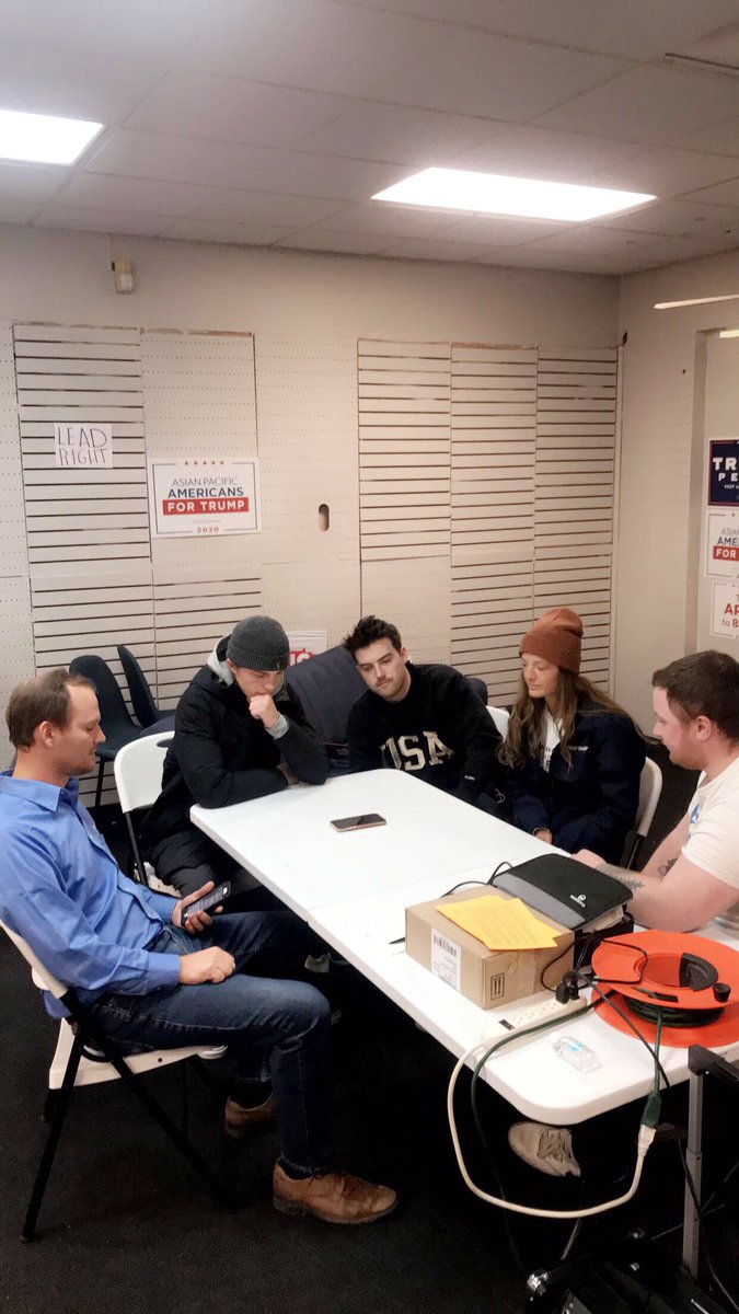 Great afternoon in Stillwater with our two newest @TrumpVictoryMN staffers getting out voters for President @realDonaldTrump & the @mngop team!
To close the night, staff listened to @elliott_echols talk about the importance of the MN ground game in the final week! #LeadRight