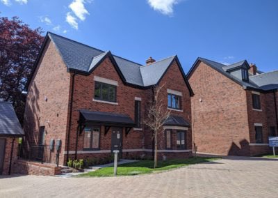 What’s stopping you moving before Christmas and starting 2021 afresh? Give us a call on 07966 999071 and let us help you plan your move. Last two properties now remaining at this popular Gower Road location in Killay, Swansea #copperbeeches #builtforlife