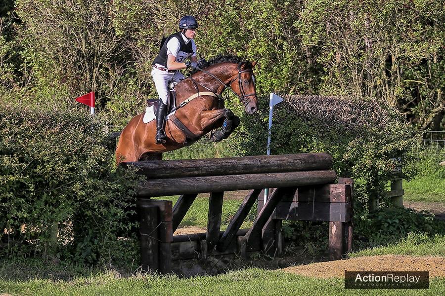 Chapel House and ⁦<a href="/SamEcroyd/">Sam Ecroyd</a>⁩ following up their WIN at Kelsall with another WIN at Oasby. Another super horse bought from this yard by Vicki Irlam and produced by Ewart Woolley. Well done to all connections!