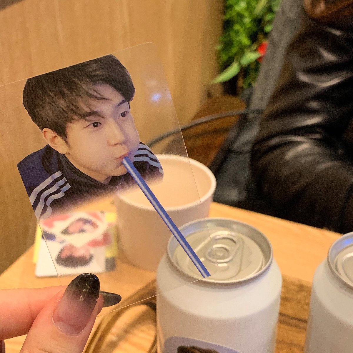 lxvxhxm's tweet photo. 귀여운 특전들🥺
@PSHBD1028 
#𝙷𝙰𝙿𝙿𝚈𝟹𝟸𝙳𝙰𝚈
#𝙷𝙰𝙿𝙿𝚈_𝚂𝙴𝙾𝙷𝙰𝙼_𝙳𝙰𝚈
#크나큰 #박서함 #HAPPYSEOHAMDAY
#맛있으면박솸번주쉐이 https://t.co/AMWJ4TN9vp