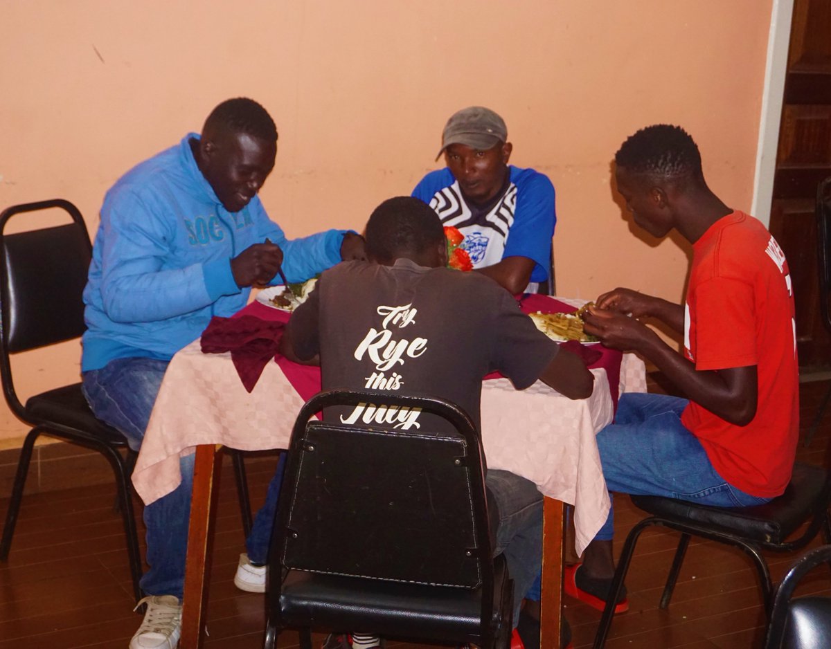 EldoretKarimaFC's tweet photo. LUNCHEON AT WAGON
#EldoretKarimaFC
#UGChampions
#TwendeTukiuke https://t.co/G9oRSXOiYi