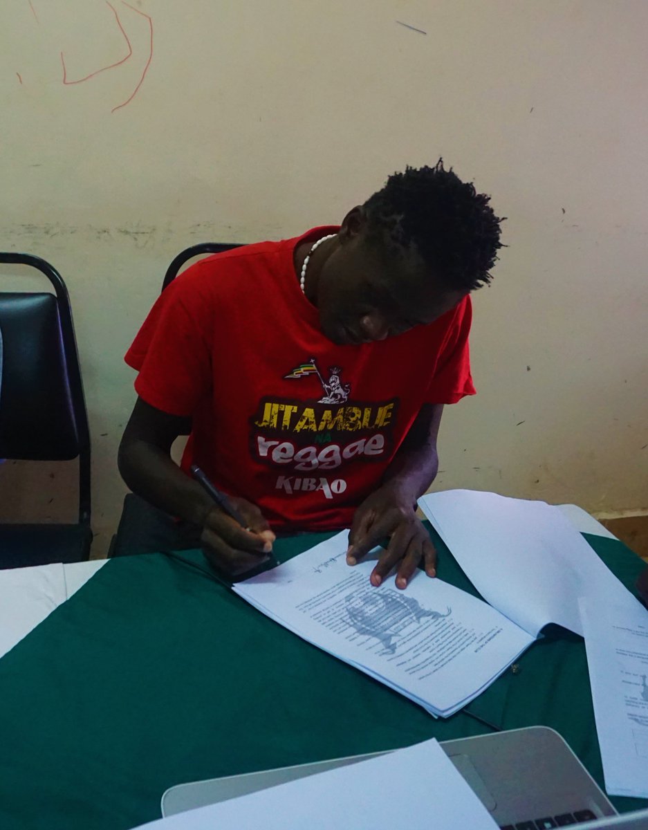 EldoretKarimaFC's tweet photo. One year deal 
#EldoretKarimaFC
#UGChampions
#TwendeTukiuke https://t.co/UPK0Gi4SBO