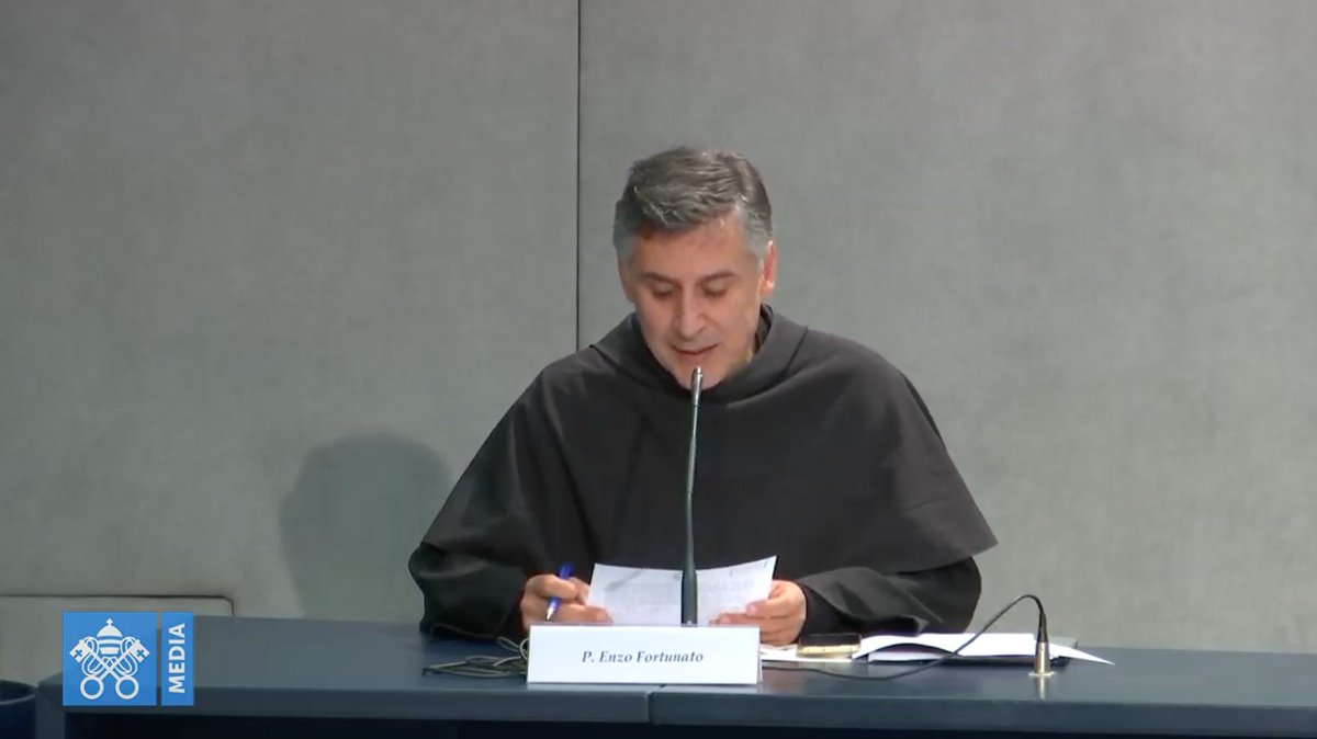 FrancescoEcon's tweet photo. #FrancescoEconomi ci dice la volontà di seguire e camminare sulla strada indicata da Papa Francesco. La pandemia mette a nudo il sistema economico attuale. Siamo di fronte a un sistema chiamato a rigenerarsi". 
-Padre Enzo Fortunato. 
🔴Conferenza Stampa
https://t.co/sKUkOxjUBD https://t.co/O8CUbZNcHK