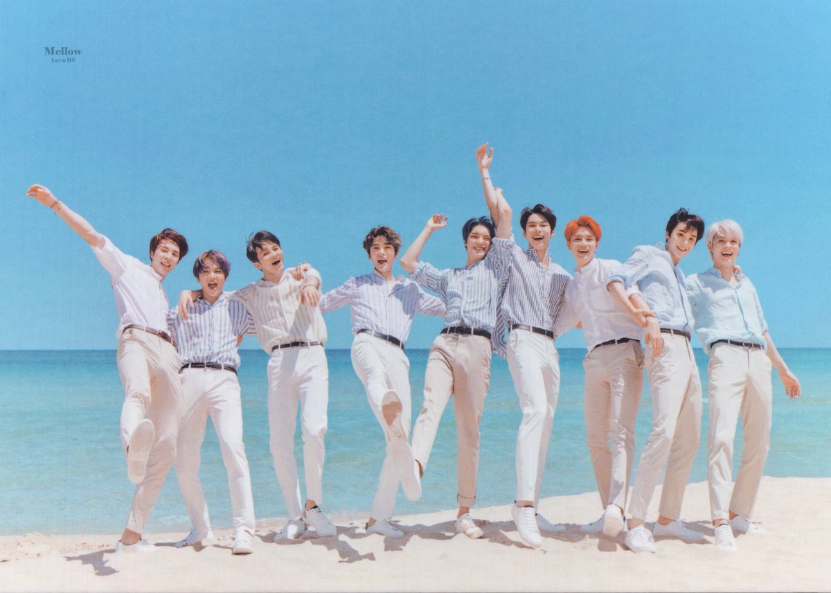 I'm voting for NCT 127 for Favorite Social Artist at the #AMAs <a href="/NCTsmtown_127/">NCT 127</a>