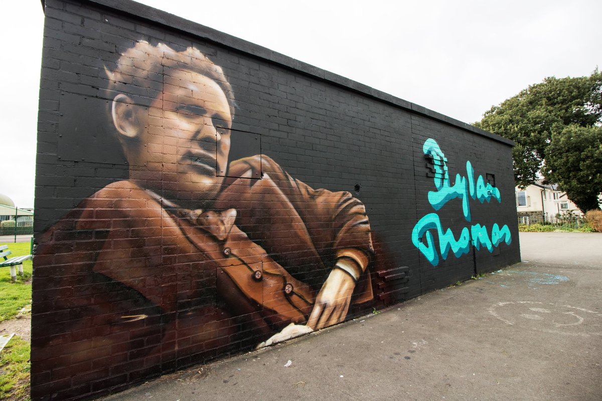 FreshCreativeC0's tweet photo. As part of the Dylan Marlais Thomas celebrations here is a selection of portraits we have painted around Swansea.

#FreshCreativeCo #Swansea #Abertware  #StreetArt #Graffiti  #SwanseaGraffiti #Dylanthomas #Uplands #Mural  #workinprocess #supportyourlocalarts https://t.co/YD3NbHyHcC