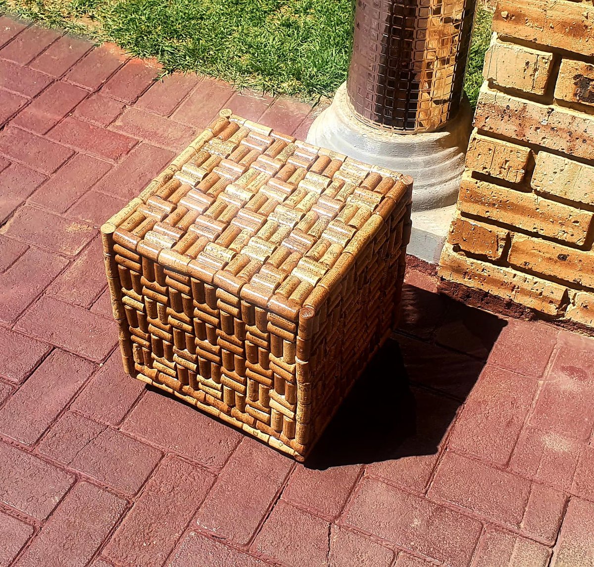 MangengaMpho's tweet photo. @somizi You can start by contacting me about this beautiful wine cork mini table I made😍 som som https://t.co/cbQac8hWI2