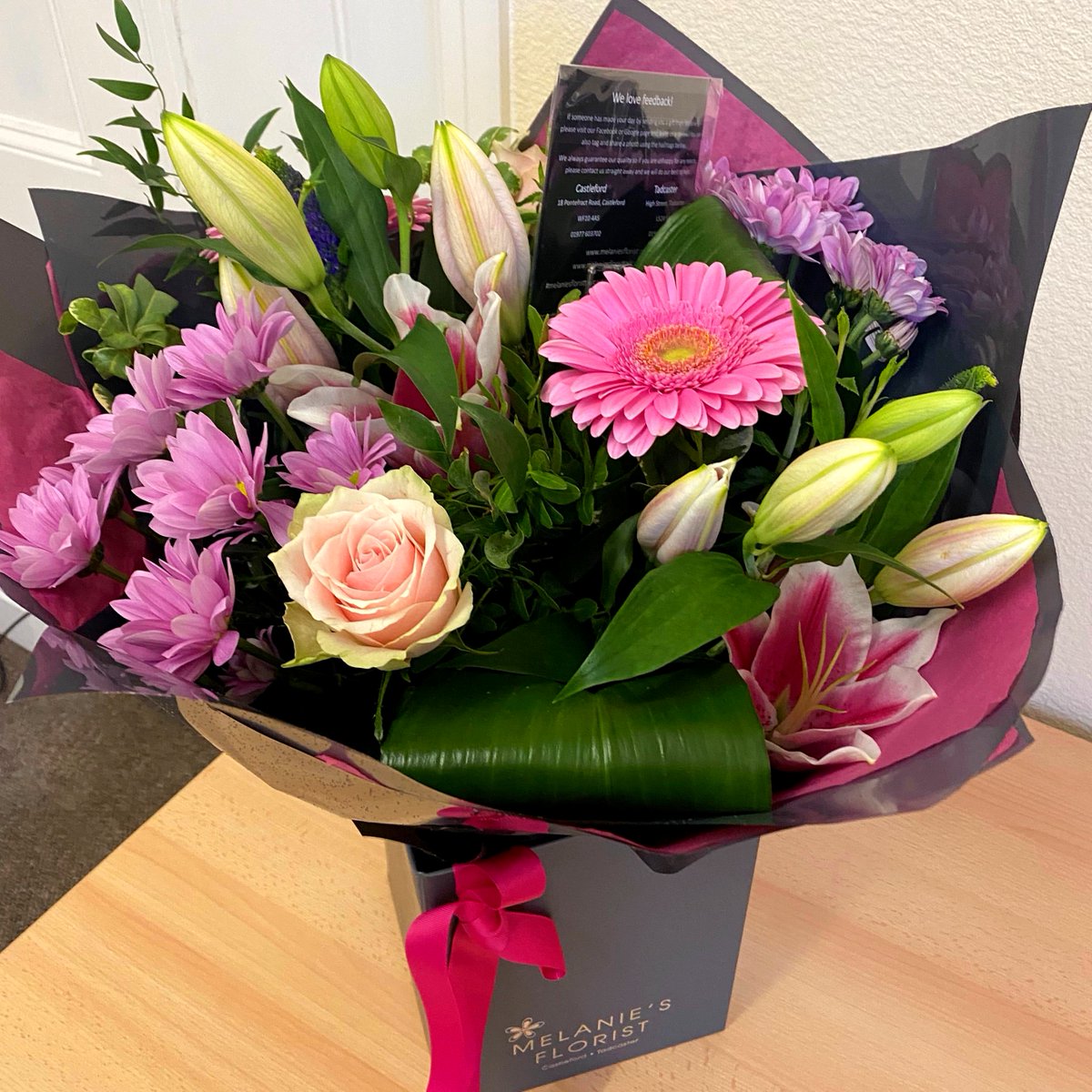 TJFamilyLaw's tweet photo. Amazing ✨. We don't do what we do for flowers 💐 but when a client drops in these for our brilliant Jess Taylor we know we are getting it right! #WellDoneJess 🎉. https://t.co/ZrW5LABMzw