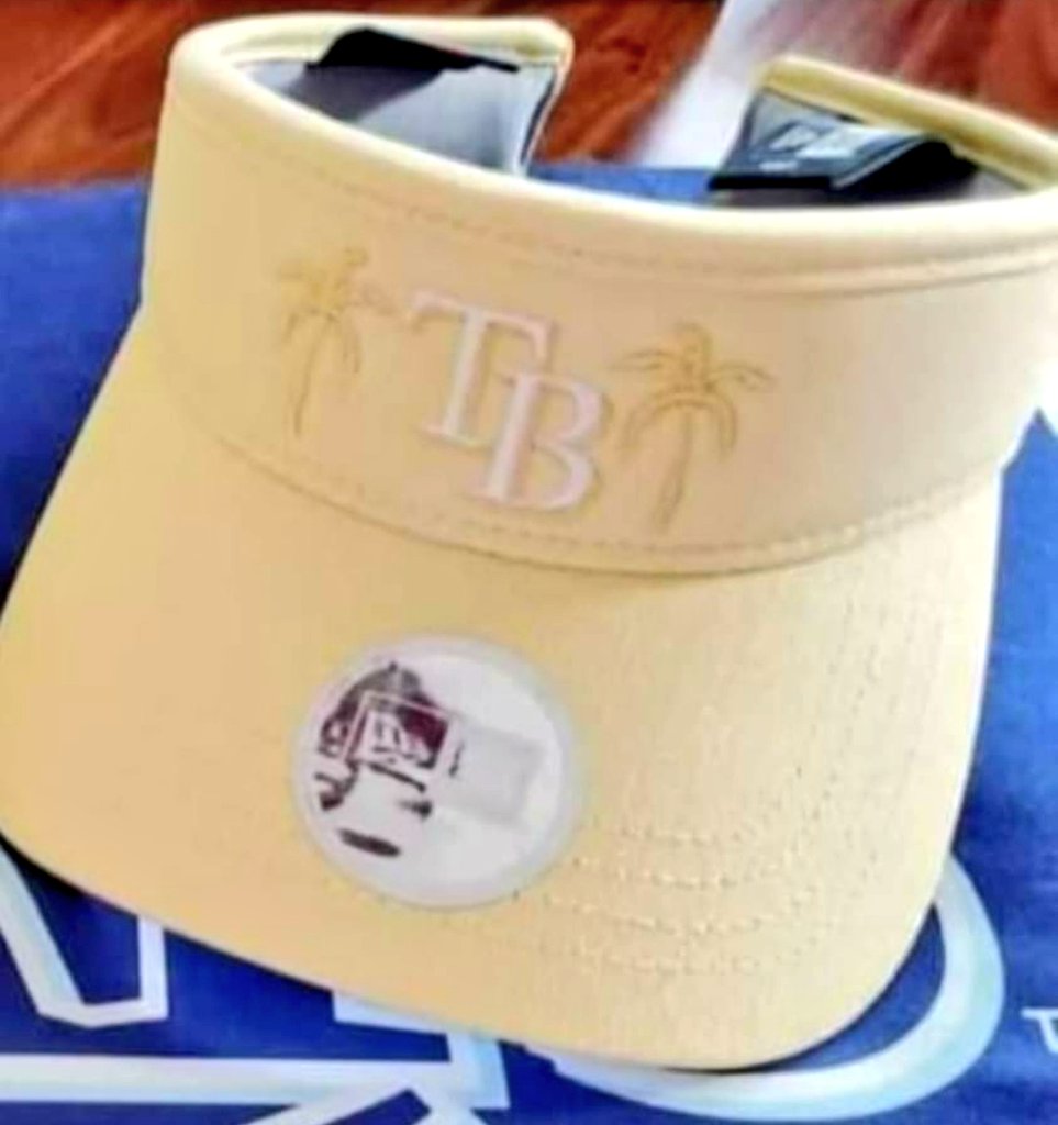 RaysTwinChristy's tweet photo. .Attention #Rays Twit Fam!! My sis @RaysTwinLizzie & I are selling this lovely #Rays Sun Visor for only $25 with FREE shipping!!! Never been worn with tags still on it!! Please let us know if you're interested!! π€©πβΎοΈπππ₯ #RAYSUP!! #OURTIME #WorldSeries #RESPECTTB #LETSGOORAYS https://t.co/0pcQo295LL
