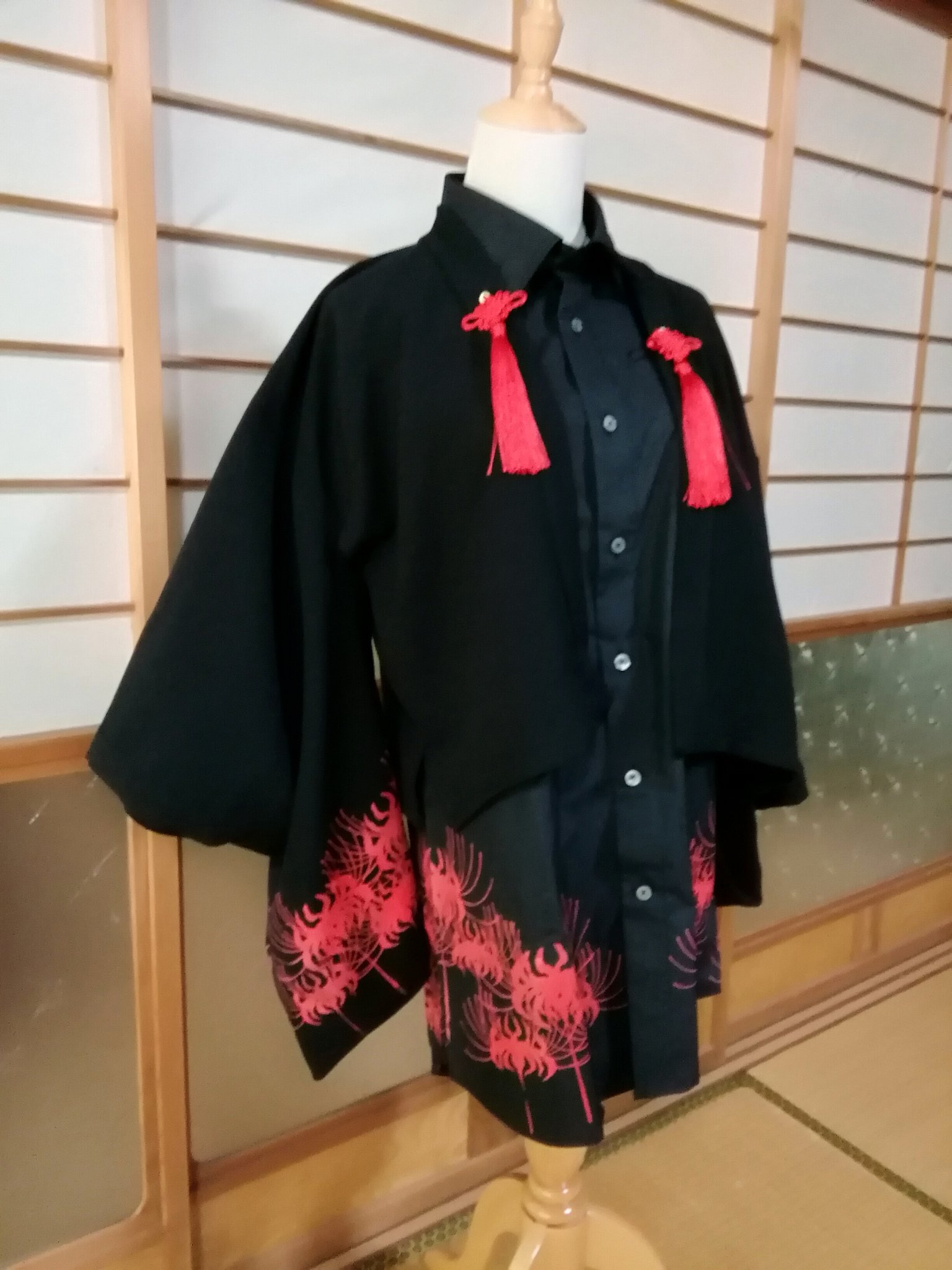 妖装飾屋 廣天 彼岸花柄羽織 短い と彼岸花柄ロングtシャツをあわせてみました ツリーへつづきます T Co Uxrbv0fnaa Twitter