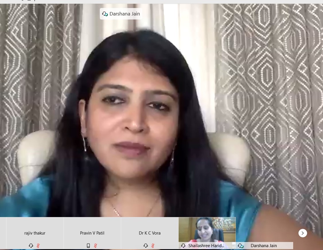 IMC_India's tweet photo. "Industry can reach out to Institutions by building think tanks while #academia must also align itself with the industry to help strengthen the industry academia collaboration for strengthening research" said Ms Darshana Jain, CEO, Snapper Future Tech at #INDCON2020 today. https://t.co/DYcE5ZWQDN