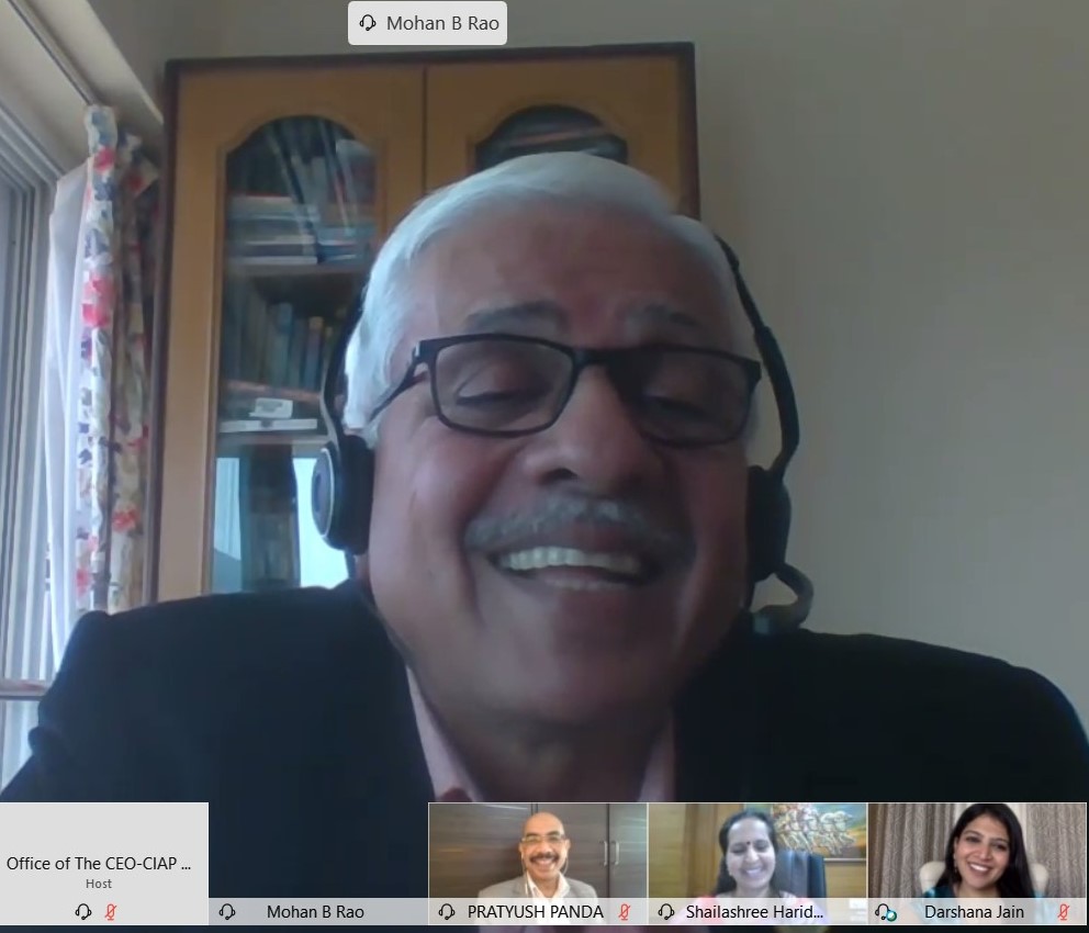 IMC_India's tweet photo. There is an unwillingness in Indian researchers to convert their innovation into technological products and patents as there is complete lack of #ecosystem for research which needs to be developed said Dr Mohan Rao, Professor & Associate Dean, IESMCRC, Mumbai at #INDCON2020 today https://t.co/xhaLVP020r