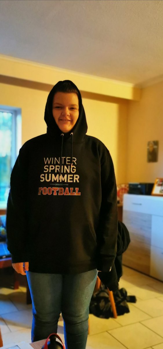 Kati B. - S. 💚💛 tweet media