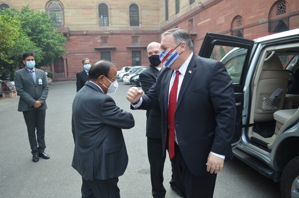 SumitDefence's tweet image. #2Plus2 
#IndiaUS 
Ajit Doval had a very constructive meeting with US Secy of State @SecPompeo and US Secy of Defense @EsperDoD at South Block.